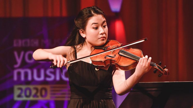 Mio competing in BBC Young Musician of the Year 2020.